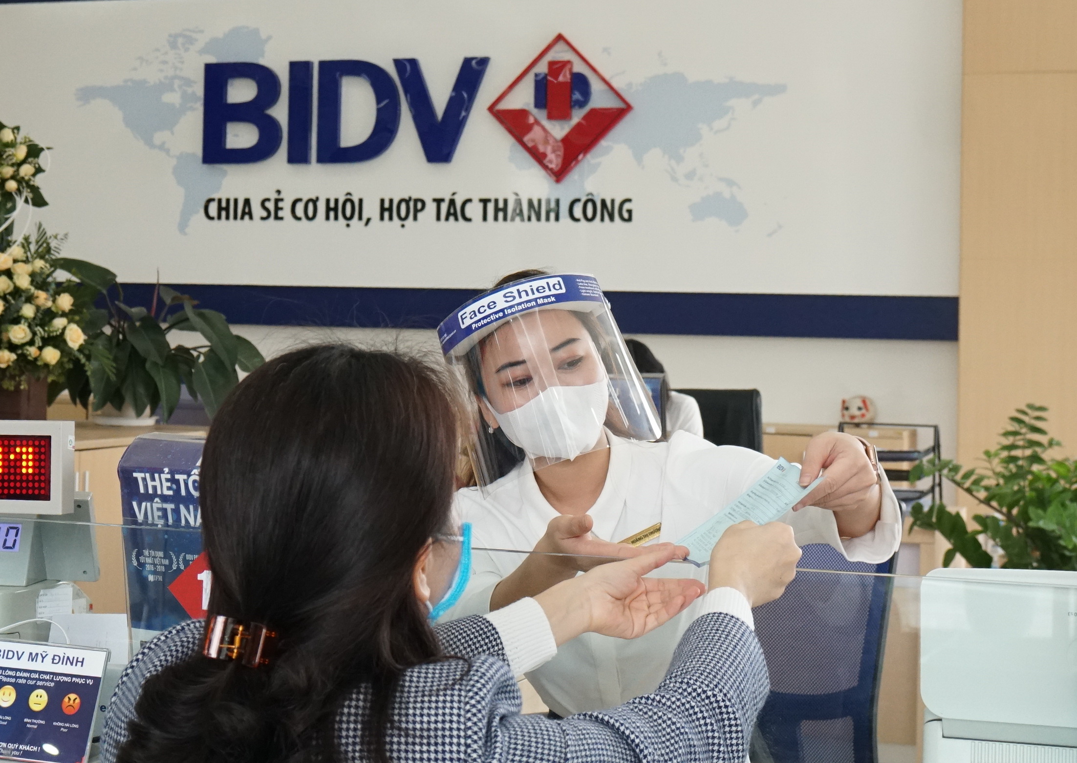 BIDV là một trong 10 ngân hàng cổ phần có tiền gửi khách hàng nhiều nhất